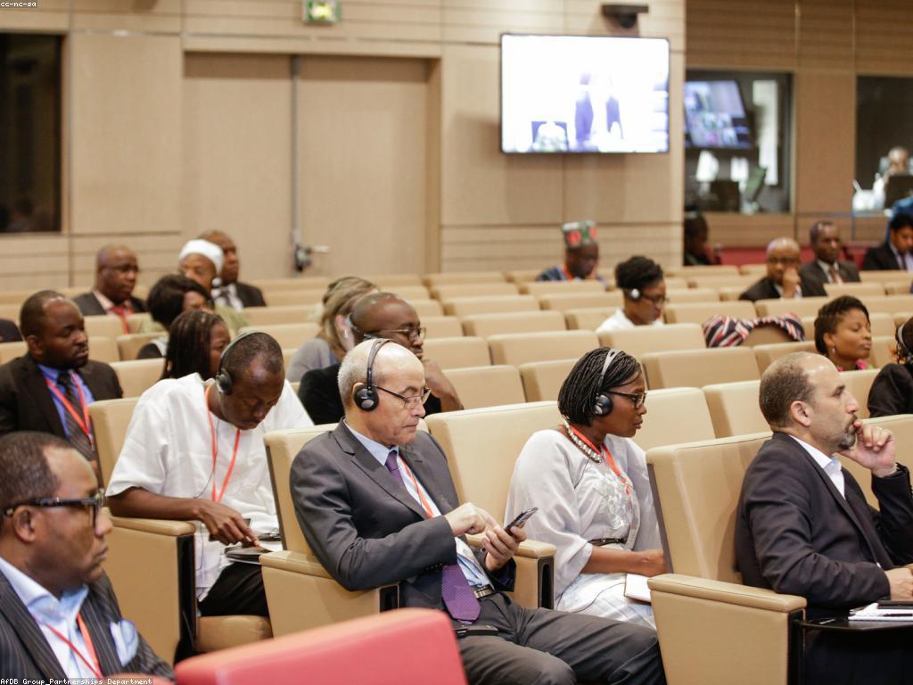 យុទ្ធសាស្ត្រនិងឱកាស ក្នុងពិភពអាជីវកម្មទំនើប